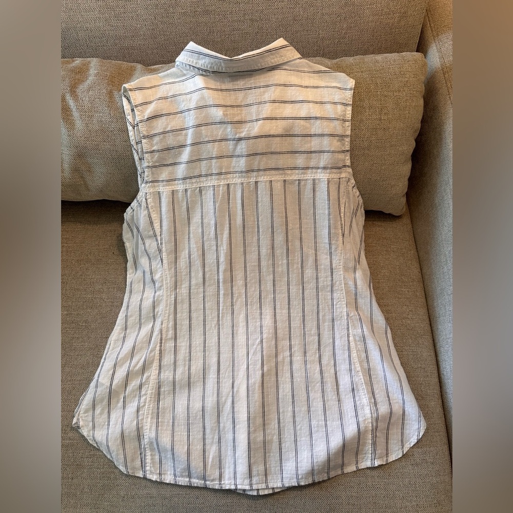 Columbia Women's Sleeveless Button Down Shirt White/Black Stripes 100% Cotton - Picture 7 of 10